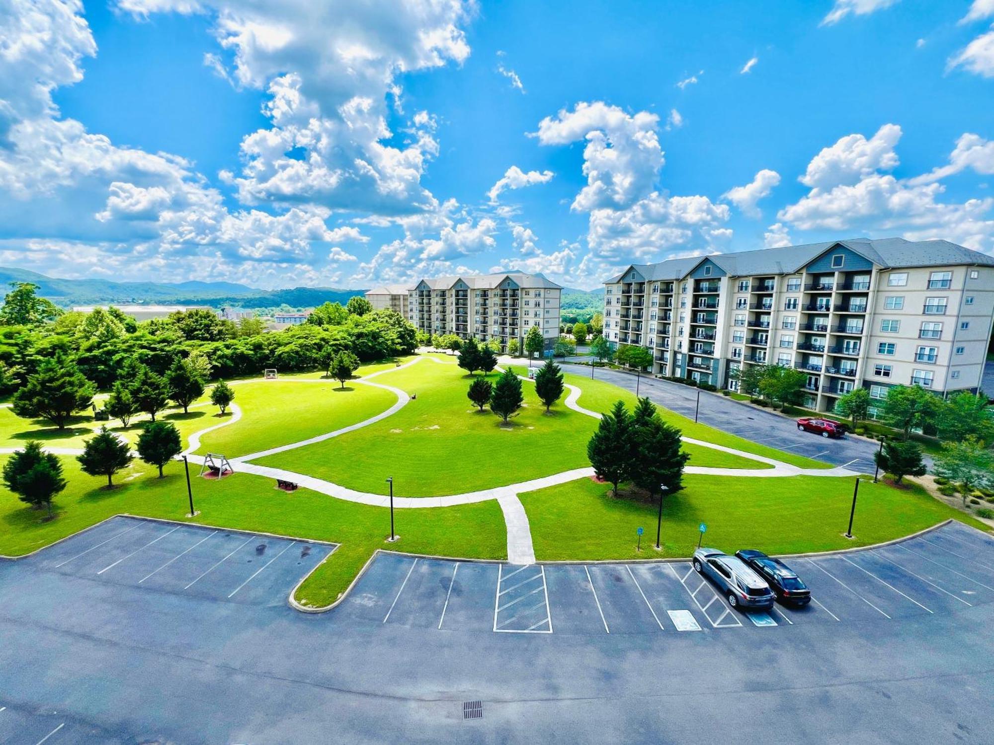 A Bear'S Hibernation Condo Pigeon Forge Exterior foto